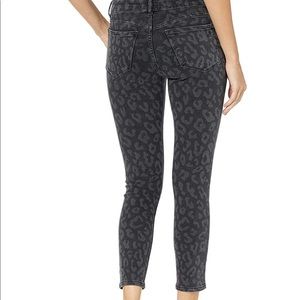 DL 1961 Florence cropped black leopard jeans